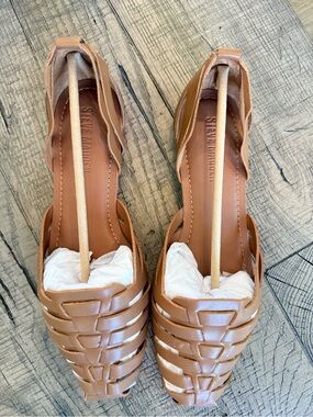 NTW never worn Steve Madden Medlin tan shoes, size 9.5